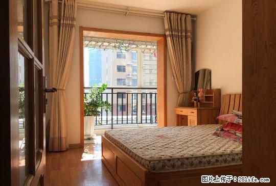 香格里拉 精装两居室 实木家具 干净明亮 地暖已交 临万达 - 房屋出租 - 房屋租售 - 烟台分类信息 - 烟台28生活网 yt.28life.com