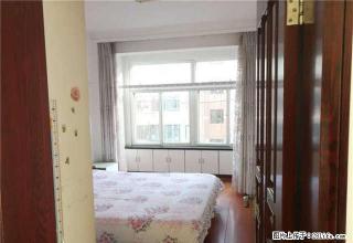 松霞学.区精装大平方双空调双南卧家电齐全看房随时联系欲租从速 - 烟台28生活网 yt.28life.com