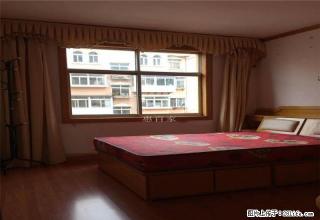 观海路上 迟家二中旁 石沟屯三居室干净整洁 出门菜市场公交站 - 烟台28生活网 yt.28life.com