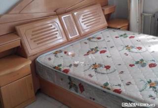 振华商厦东三室 一楼 已供暖 - 烟台28生活网 yt.28life.com