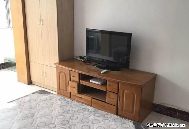 宏达小区 两室一厅 家里干净 家具家电齐全 看房方便 - 房屋出租 - 房屋租售 - 烟台分类信息 - 烟台28生活网 yt.28life.com