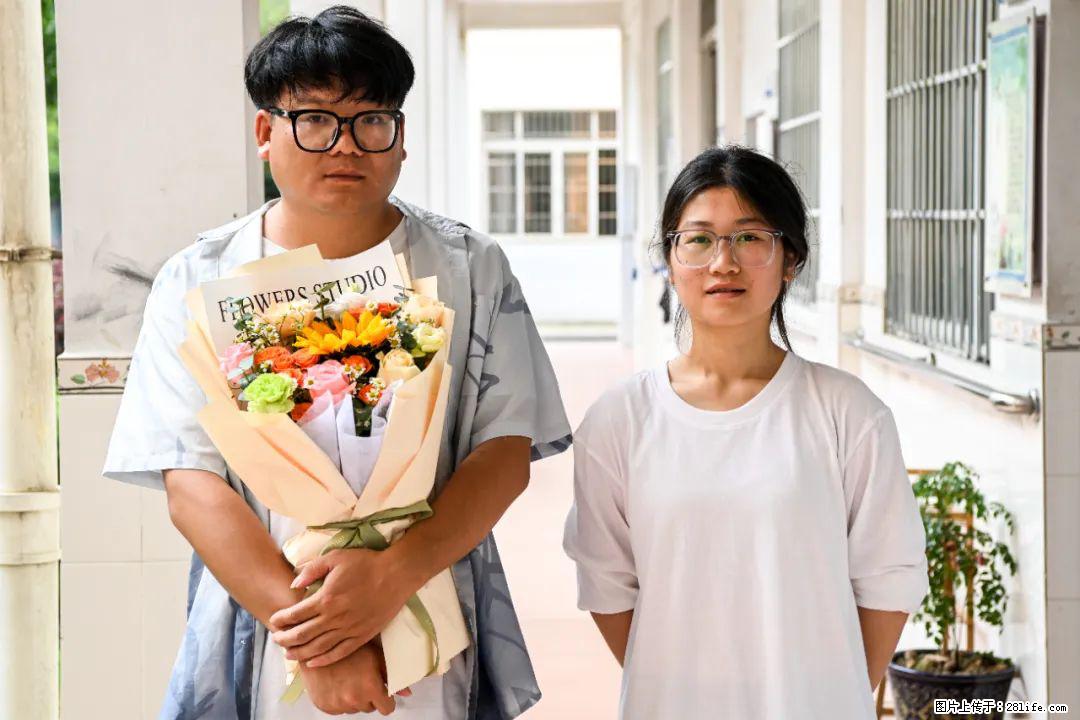 全网追的“扁担女孩”，找了一份暑假工，时薪12元 - 烟台生活资讯 - 烟台28生活网 yt.28life.com